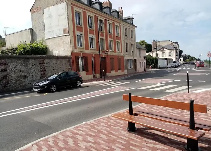 Bienvenue Chez Vous Онфлёр